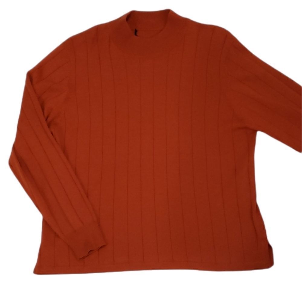 Ribbed sweater soft with higher neck